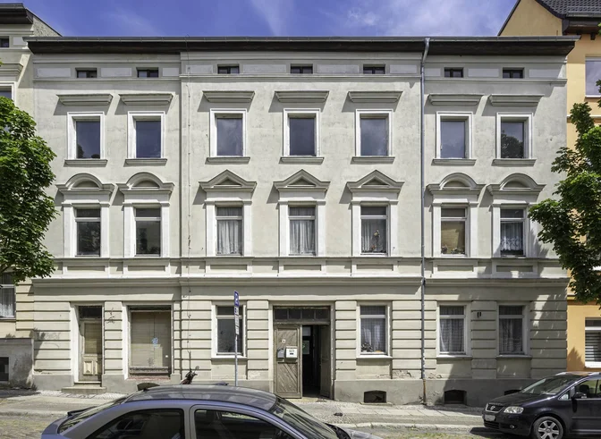 August Bebel Straße 14