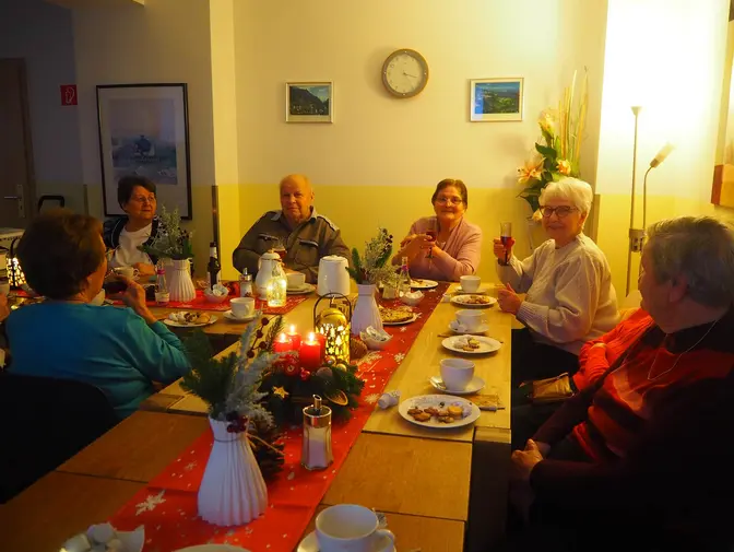Adventscafe Leibnizstr. 33